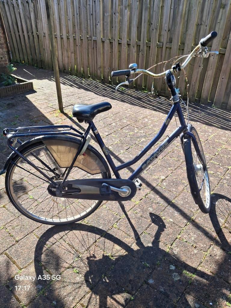 Dames fiets 28 inch met 3 versneling, Ophalen of Verzenden