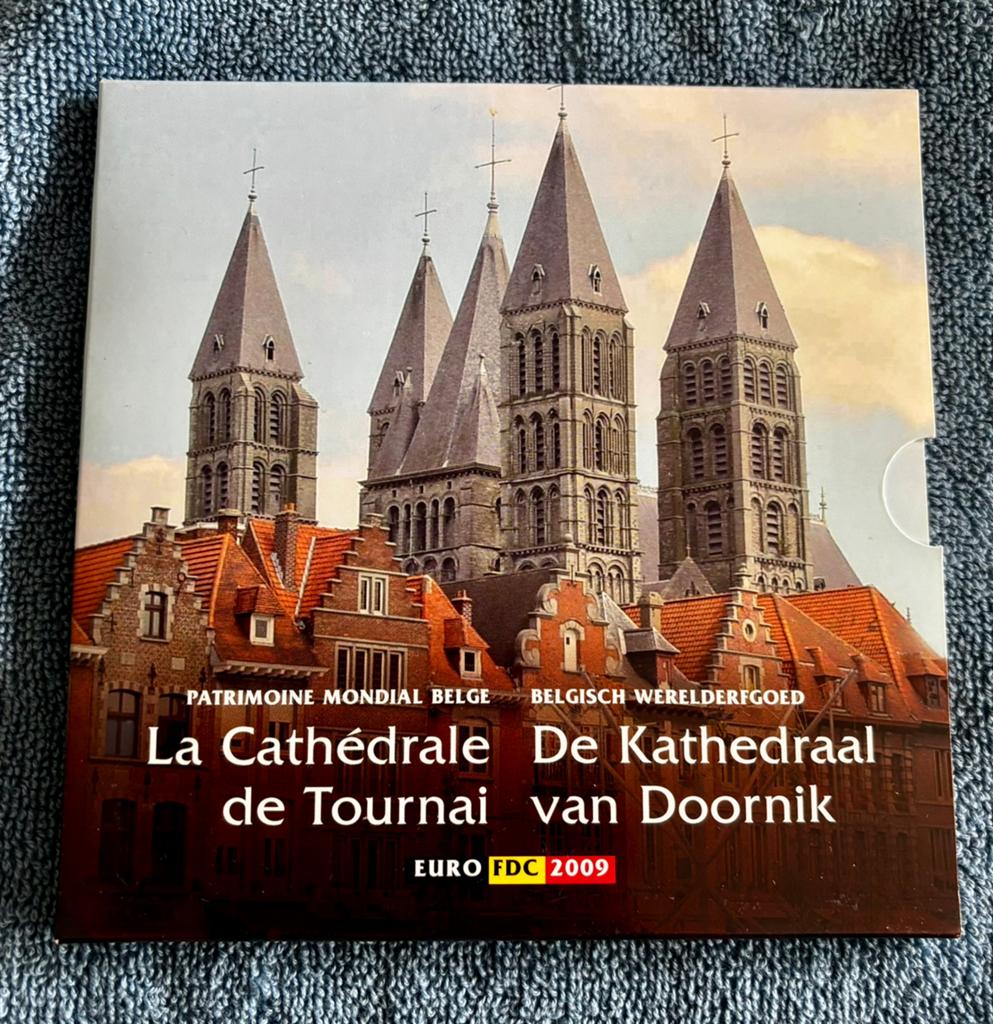 Belgisch Werelderfgoed: Kathedraal van Doornik muntset 2009, Ophalen of Verzenden, Overig, Setje