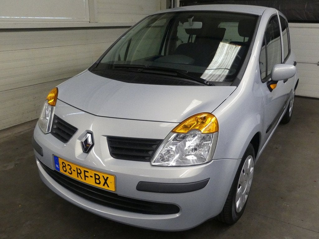 Renault Modus 1.6-16V Expression Basis - Automaat - Trekhaak, Stof, Gebruikt, Zwart, 4 cilinders