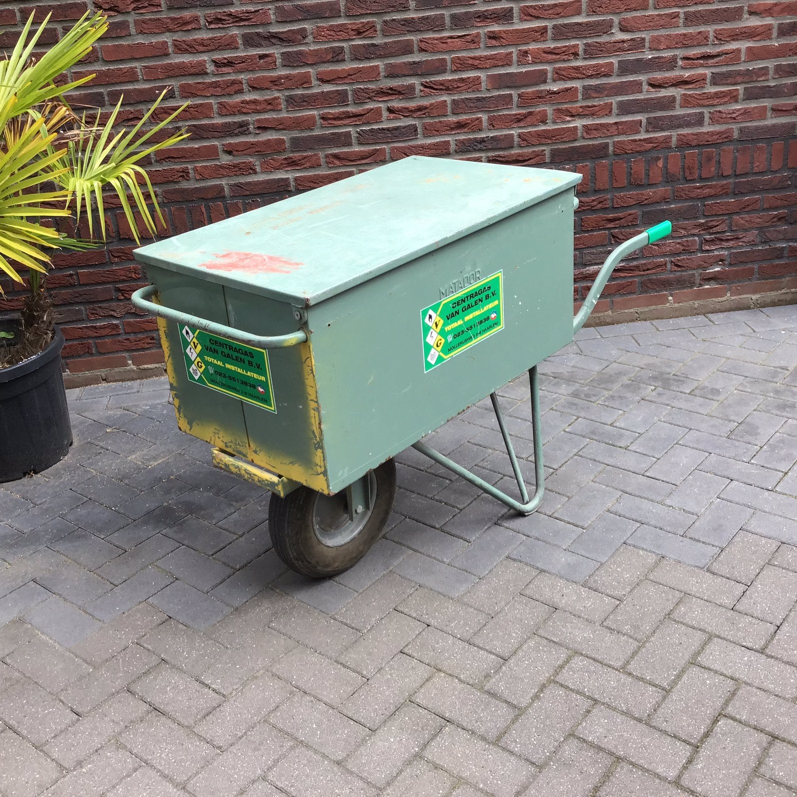 Gereedschap kruiwagen, Ophalen, Zo goed als nieuw
