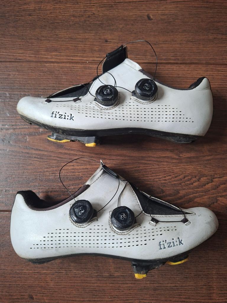 Fizik racefiets schoenen - Maat 42, Ophalen of Verzenden, Gebruikt, Kleding