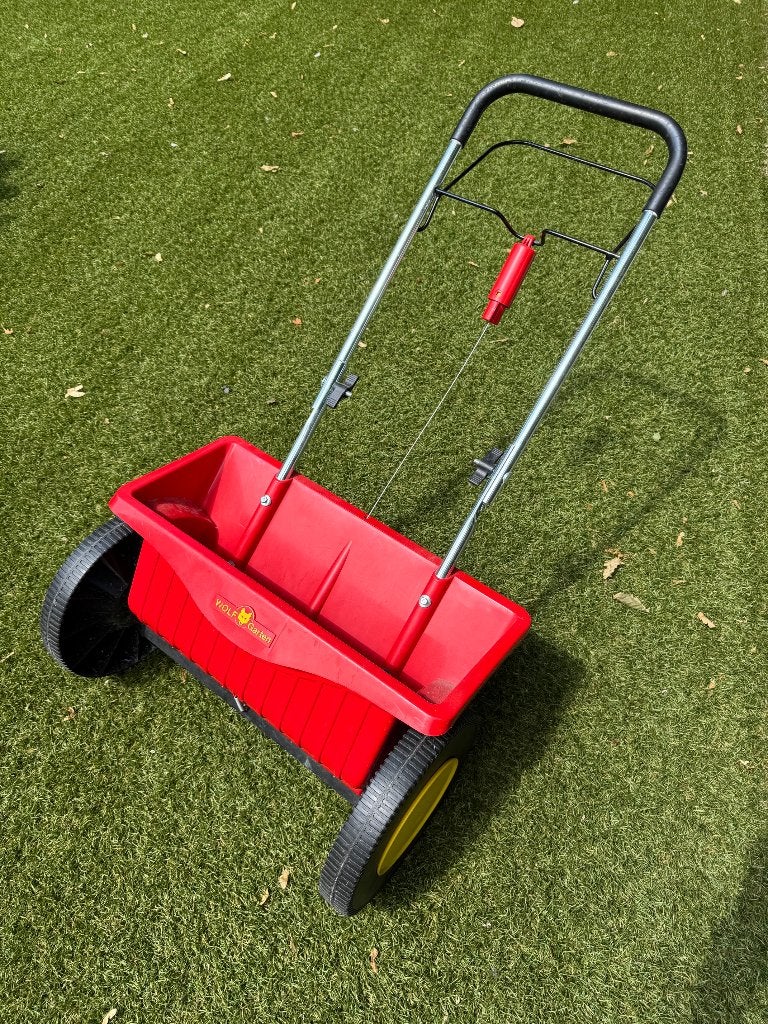 WOLF Garten strooiwagen WE 430, Ophalen, Zo goed als nieuw