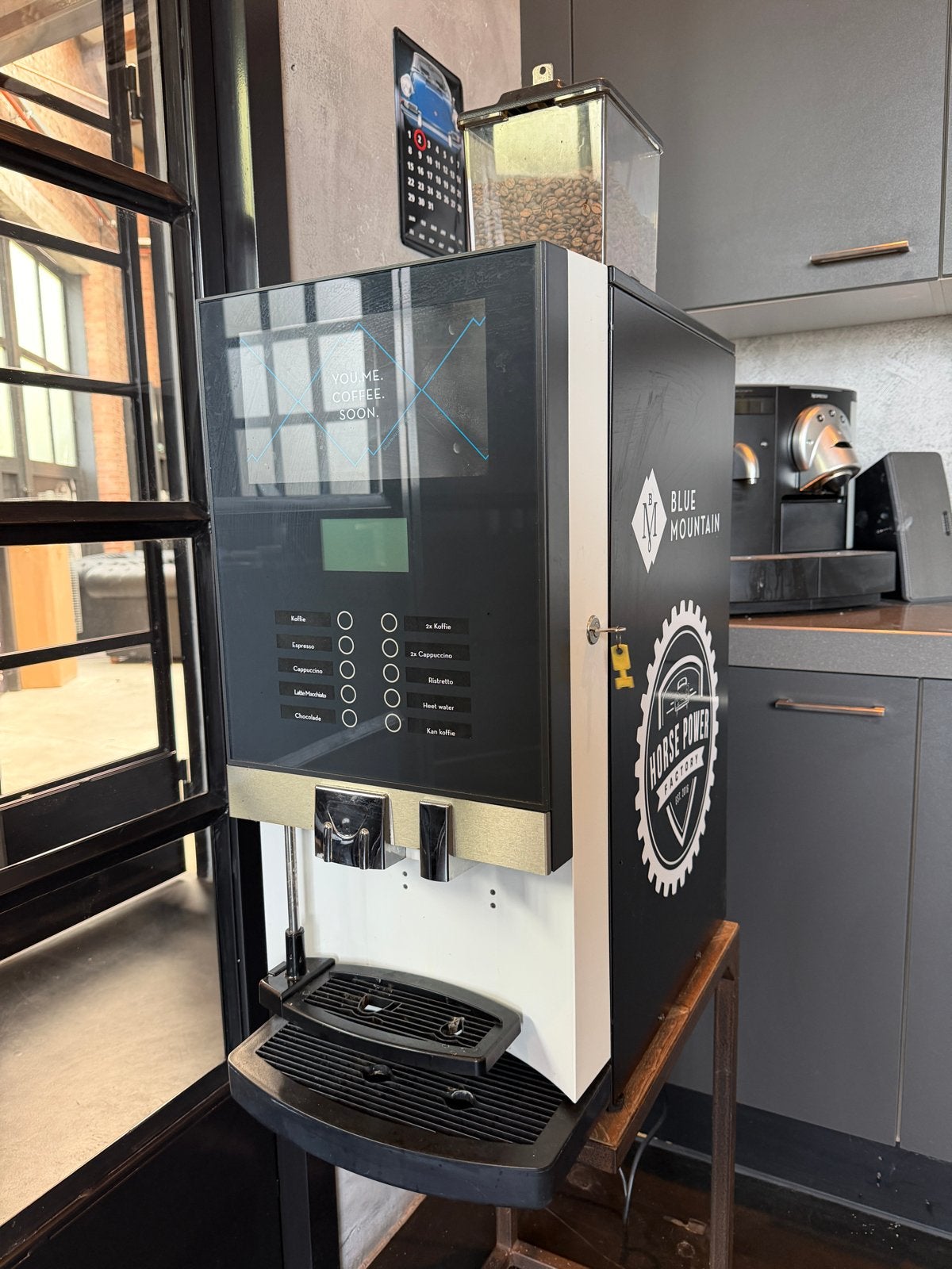 Professionele Etna Koffiemachine, Witgoed en Apparatuur, 10 kopjes of meer, Zo goed als nieuw, Expeditieweg 6 F Doetinchem, Etna