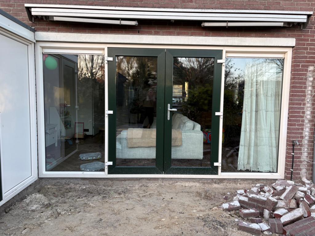 Kozijn inclusief glas en openslaande deuren, Ophalen, Kunststof, Gebruikt, Deurkozijn
