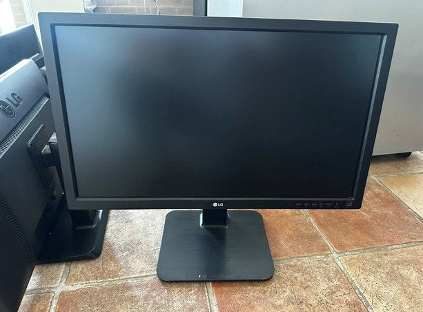 Computermonitor LG, Computers en Software, Monitoren, Gebruikt, 60 Hz of minder, DVI, VGA, Overige typen, HD, Onbekend, Ophalen