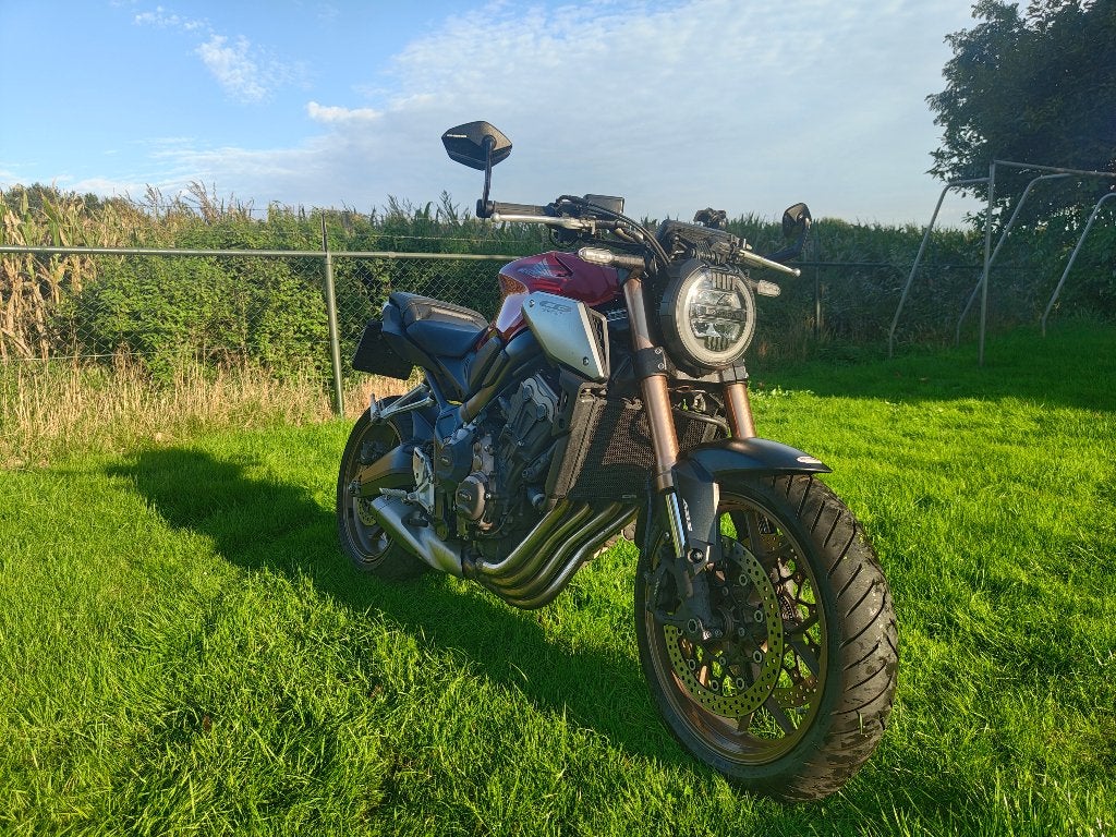 HONDA - CB650R  - 2022 - Rood, Motoren, 4 cilinders, Motorrijbewijs A, Gebruikt, Particulier