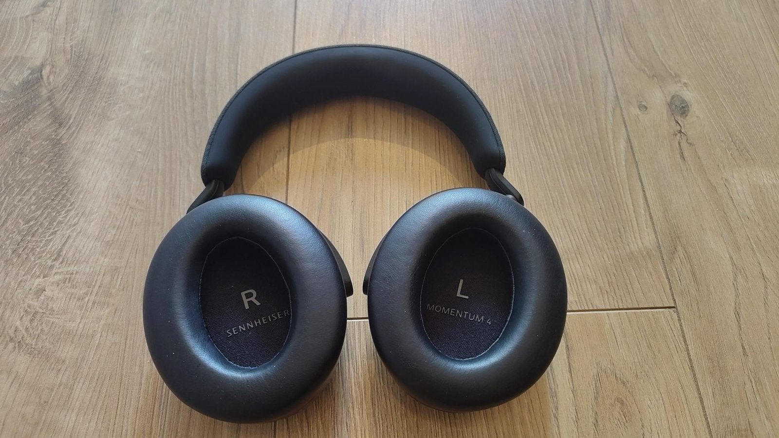 Sennheiser Momentum 4 Wireless koptelefoon