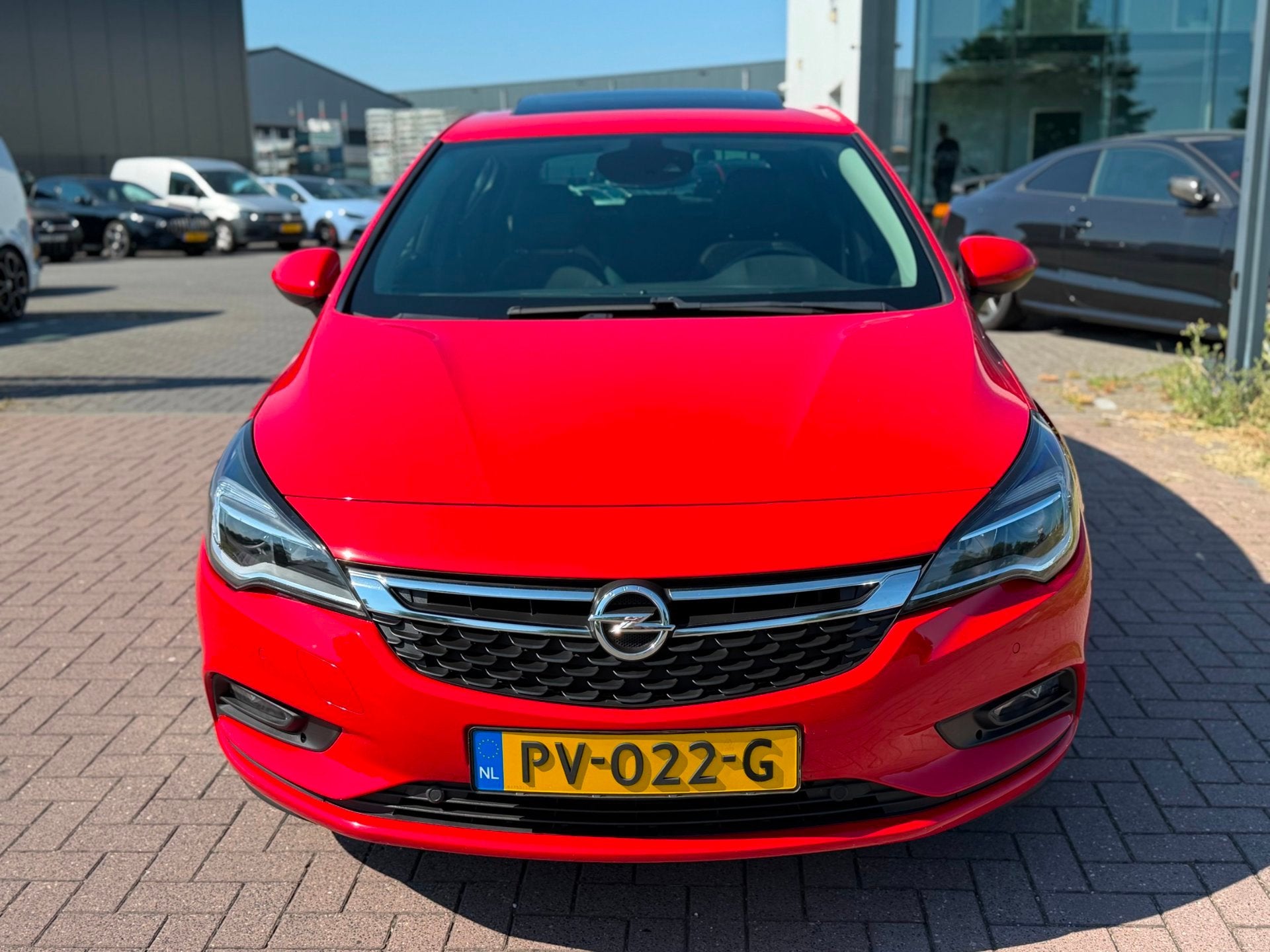 Opel Astra 1.4 Innovation 2017 NAP 150PK Dakje / Navi / Came, Stof, Gebruikt, 150 pk, 620 kg