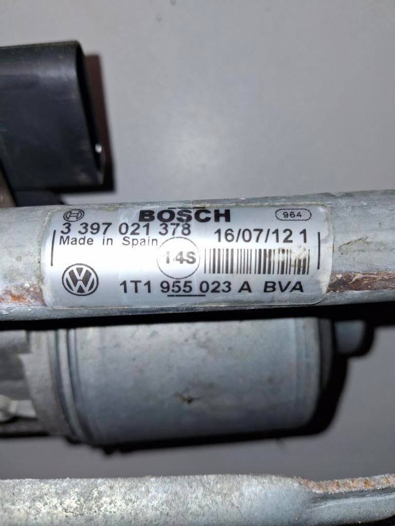 Volkswagen Caddy 2013 Ruitenwissermotor 1T1 955 023 A, Ophalen of Verzenden, Gebruikt, Volkswagen
