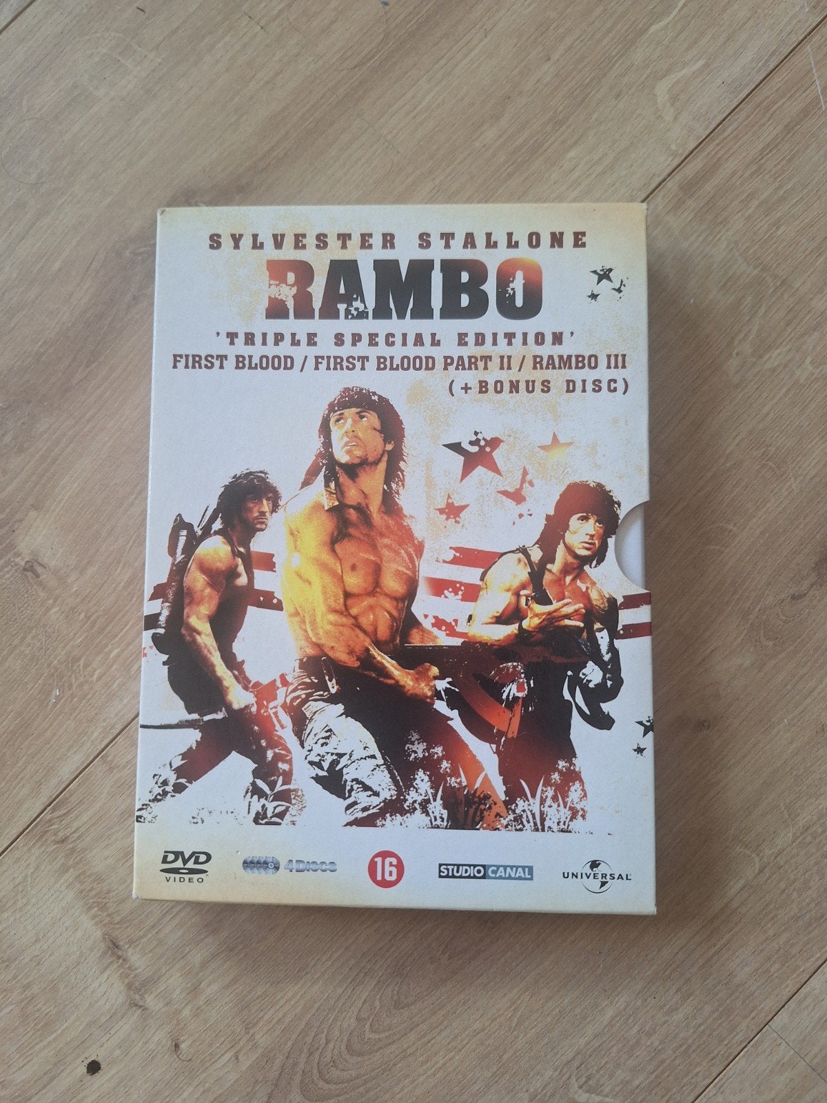 Rambo Triple Special Edition dvd Boxset, Cd's en Dvd's, Vanaf 16 jaar, Nederlands, Actie, Ophalen of Verzenden