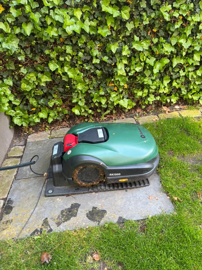 Robomow rk1000, Ophalen of Verzenden, Gebruikt, Met regensensor