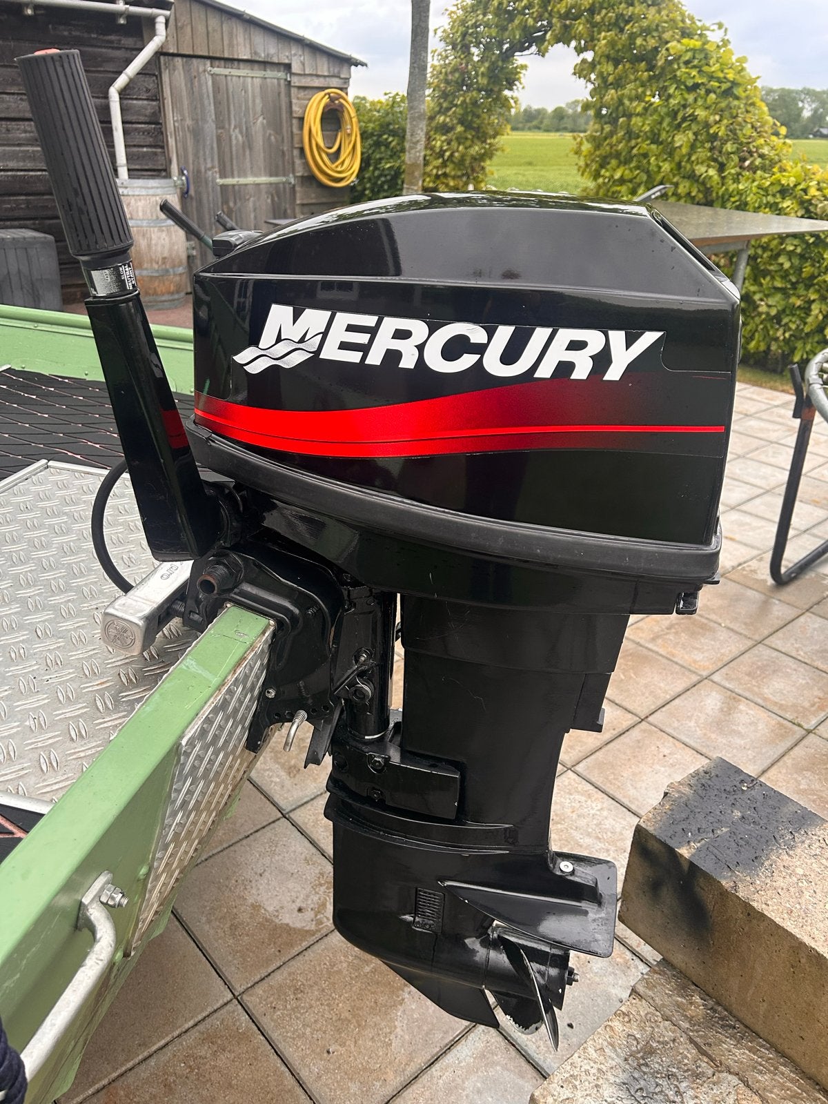 Mercury 25 PK 2takt kortstaart nu weg voor €1250!!, Ophalen, 10 tot 30 pk, Met afstandsbediening, Zo goed als nieuw