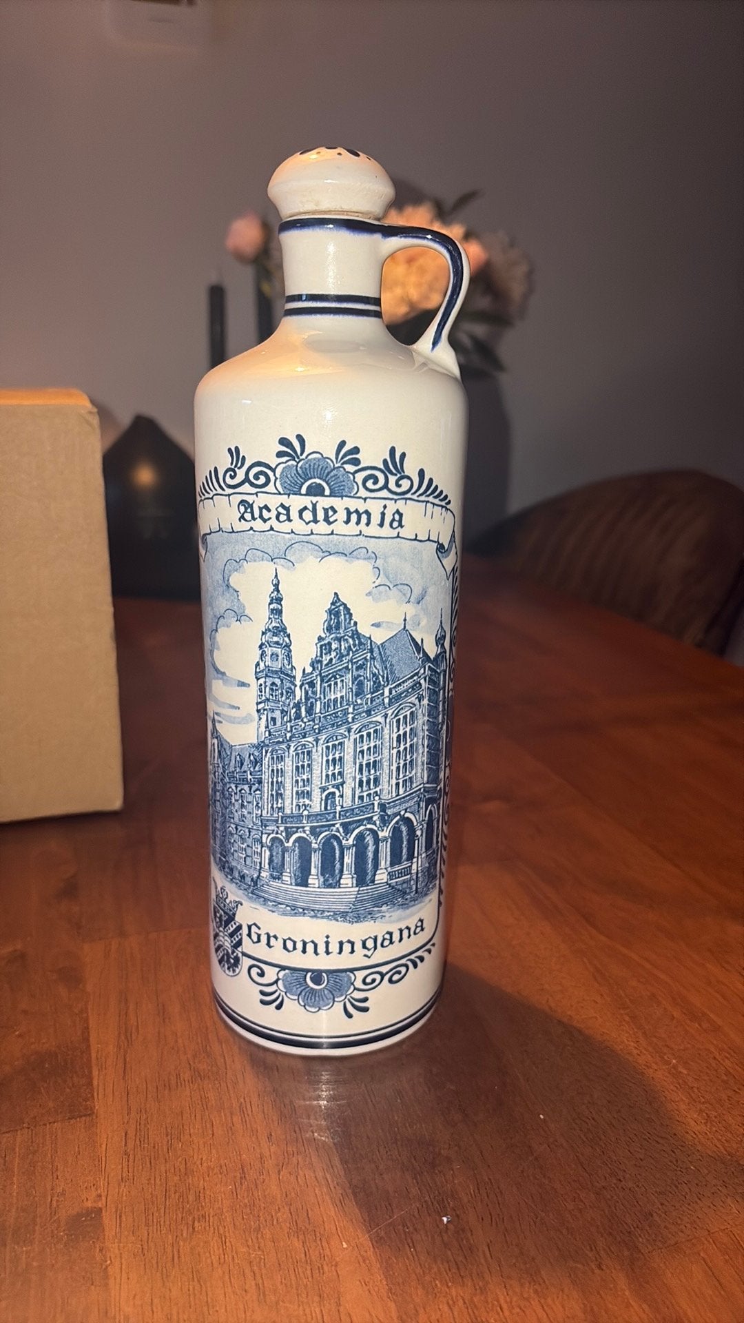 Delfts Blauw Jeneverkruik Hooghoudt Rijksuniversiteit Gronin, Antiek en Kunst, Antiek | Vazen, Verzenden
