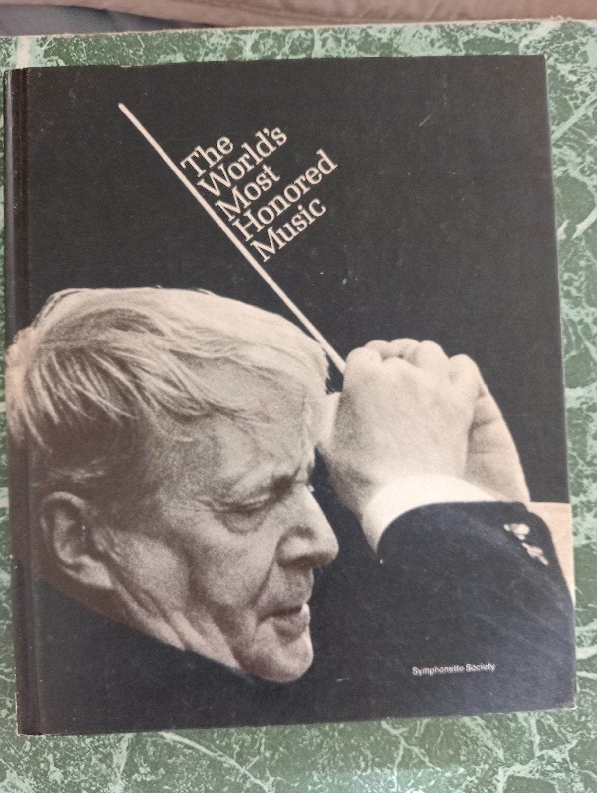 The Worlds most honored music, Boeken, Ophalen of Verzenden, Gelezen, Fotografen