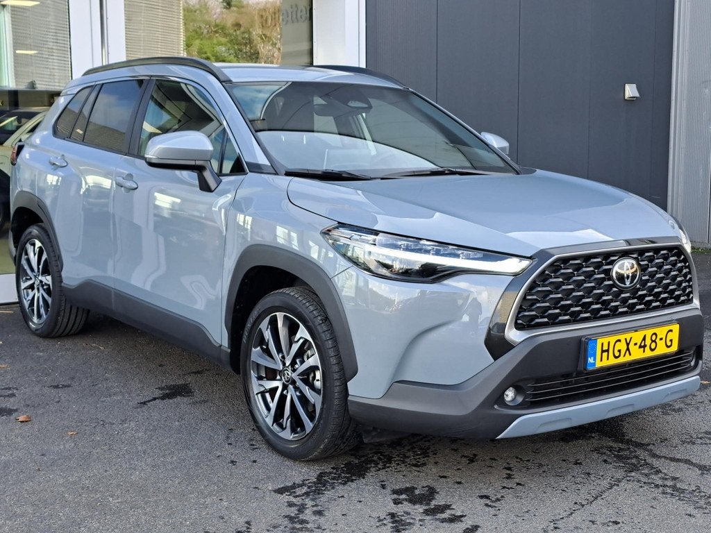 Toyota Corolla Cross Hybrid 140 Style Dodehoekdetectie | Par, Auto's, Toyota, Stof, Gebruikt, 4 cilinders, Parkeersensor