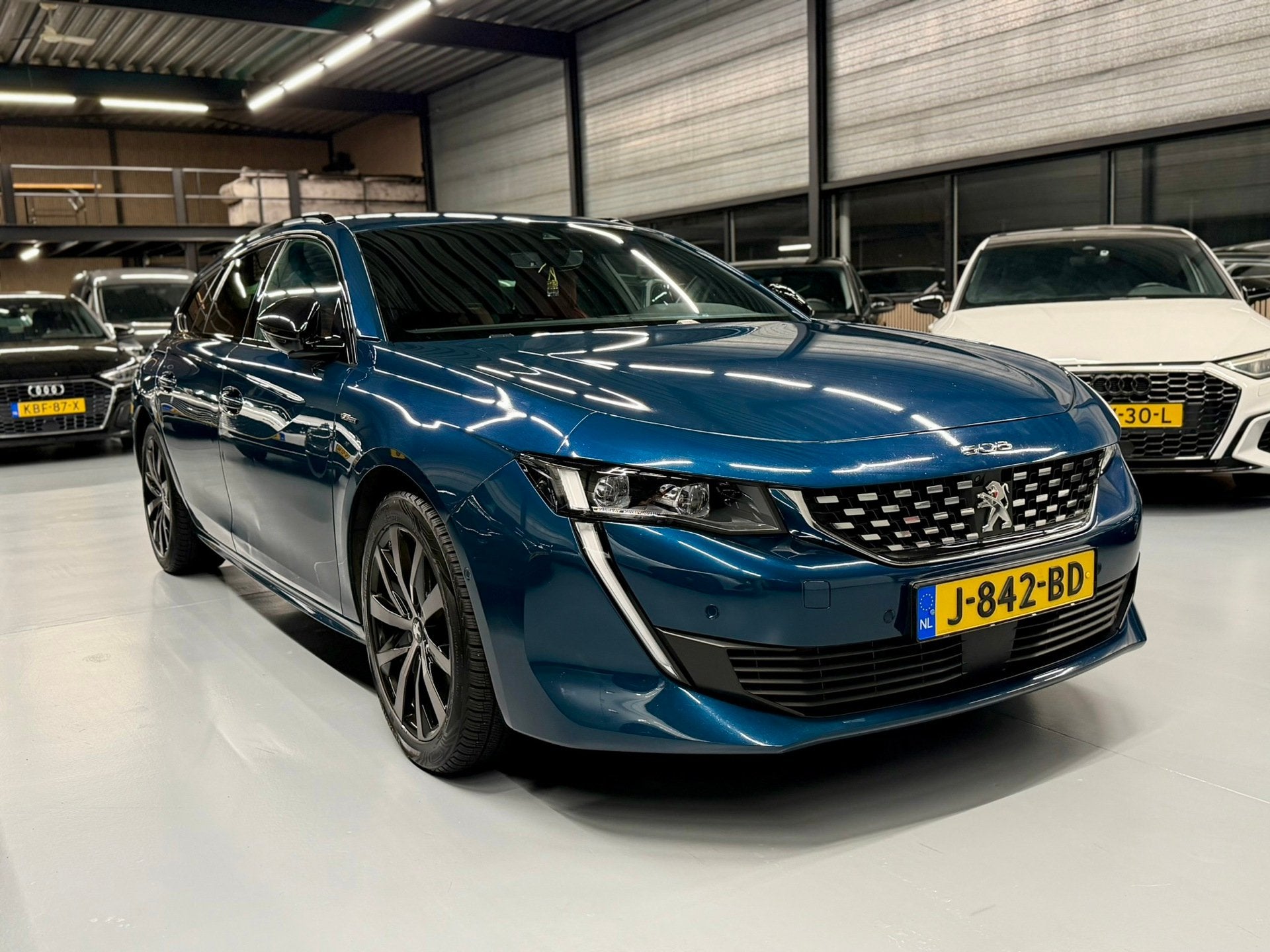 Foto 5 van Peugeot 508 SW 1.6 PureTech Blue Lease GT Line Avantage