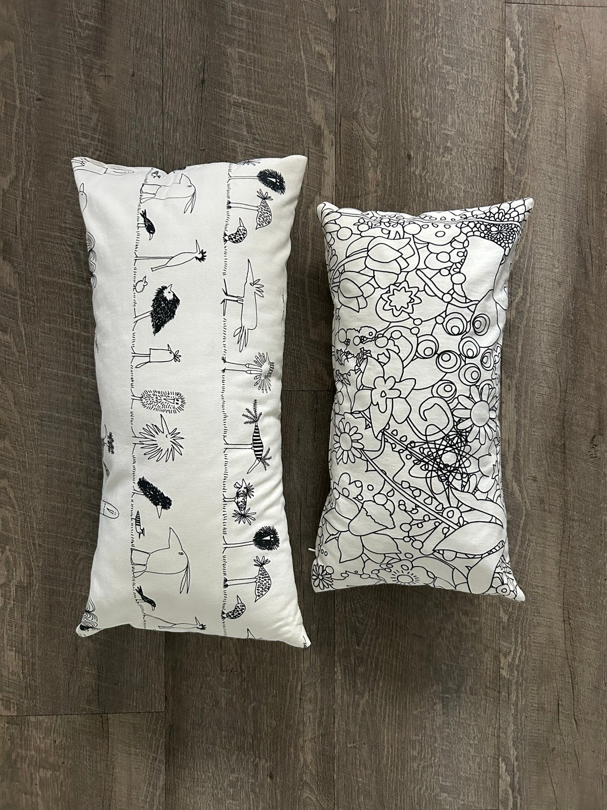 IKEA Sierkussens Set van 2 - Zwart-wit met print, Huis en Inrichting, Gebruikt, Meerkleurig, IKEA, Afneembare hoes