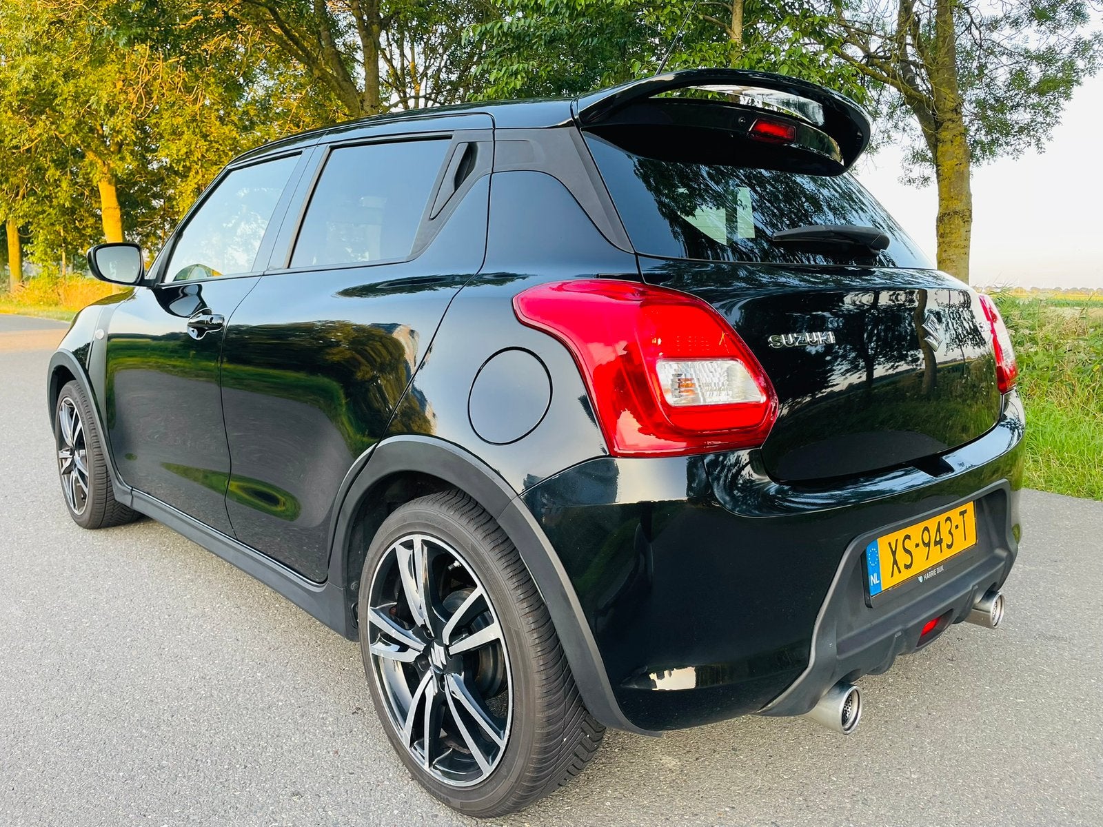 SUZUKI SWIFT 1.2 90 PK/SPORTLINE/DEALER O.HOUDEN/NAP/CARPLAY, Voorwielaandrijving, USB, Stof, 4 cilinders