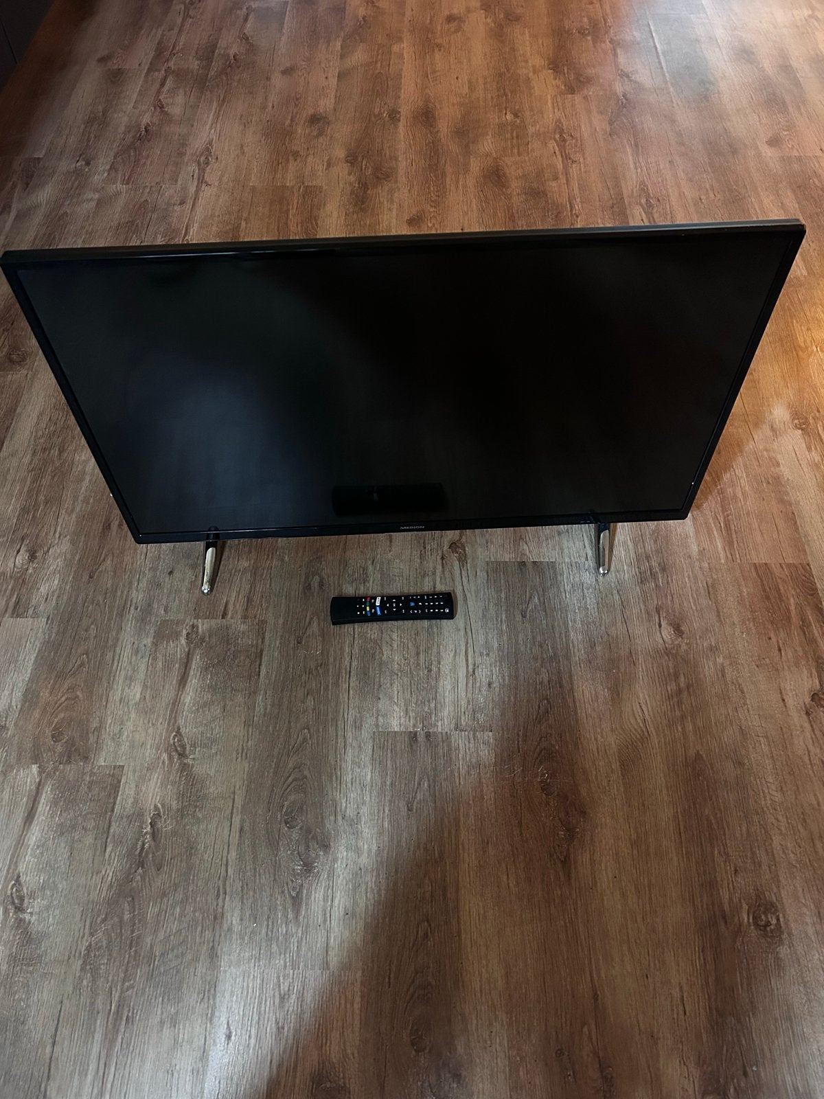Medion 108 cm (43 inch) LCD-TV - Zo goed als nieuw, 50 Hz, LCD, Zo goed als nieuw, 100 cm of meer