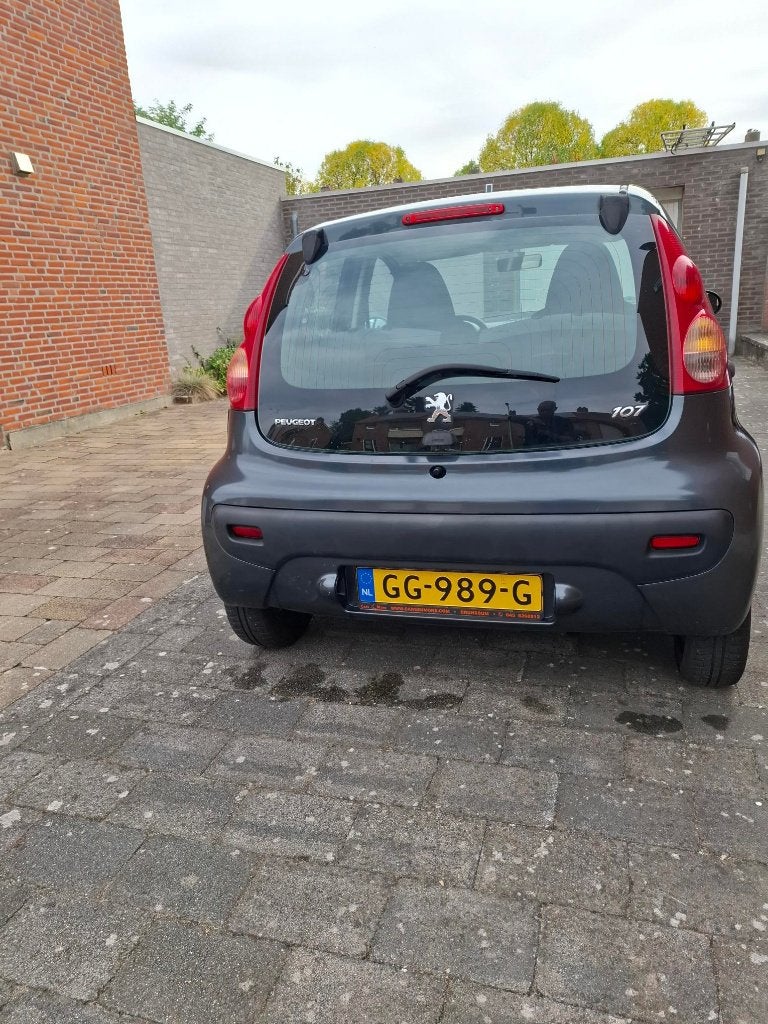 Peugeot 107 1.0 12V 5DR 2008 Grijs