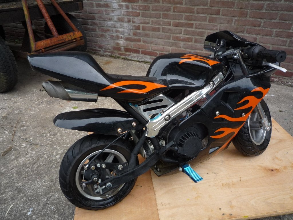 Pocket Bike 49cc - Zwart met vlammen, Fietsen en Brommers, Minibikes, Midibikes en Pitbikes, Ophalen, Gebruikt, Overige typen