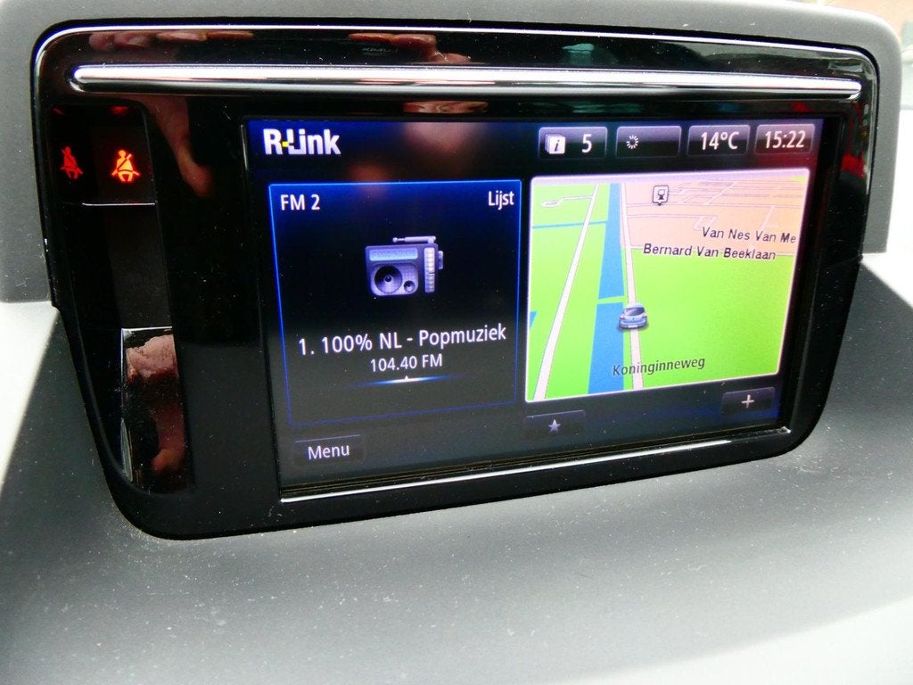 Renault Mégane 1.2 TCe Bose 5-deurs 116pk 2e eig. Clima Cru, Auto's, Renault, Voorwielaandrijving, Gebruikt, Euro 6, 4 cilinders