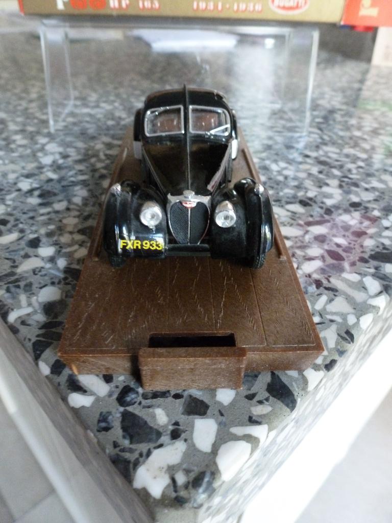 Bugatti 57 S Coupe, Hobby en Vrije tijd, Modelauto's | 1:43, Ophalen of Verzenden, Nieuw, Auto, Overige merken