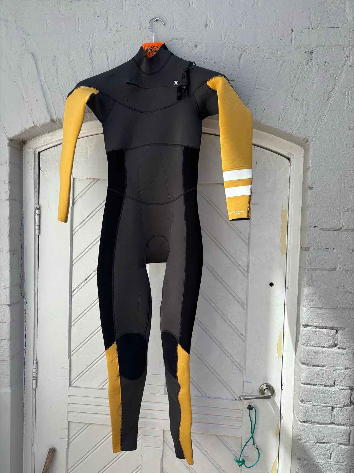 Hurley Advantage 4/3mm wetsuit dames - Medium, Ophalen of Verzenden, Gebruikt, Dame, Wetsuit