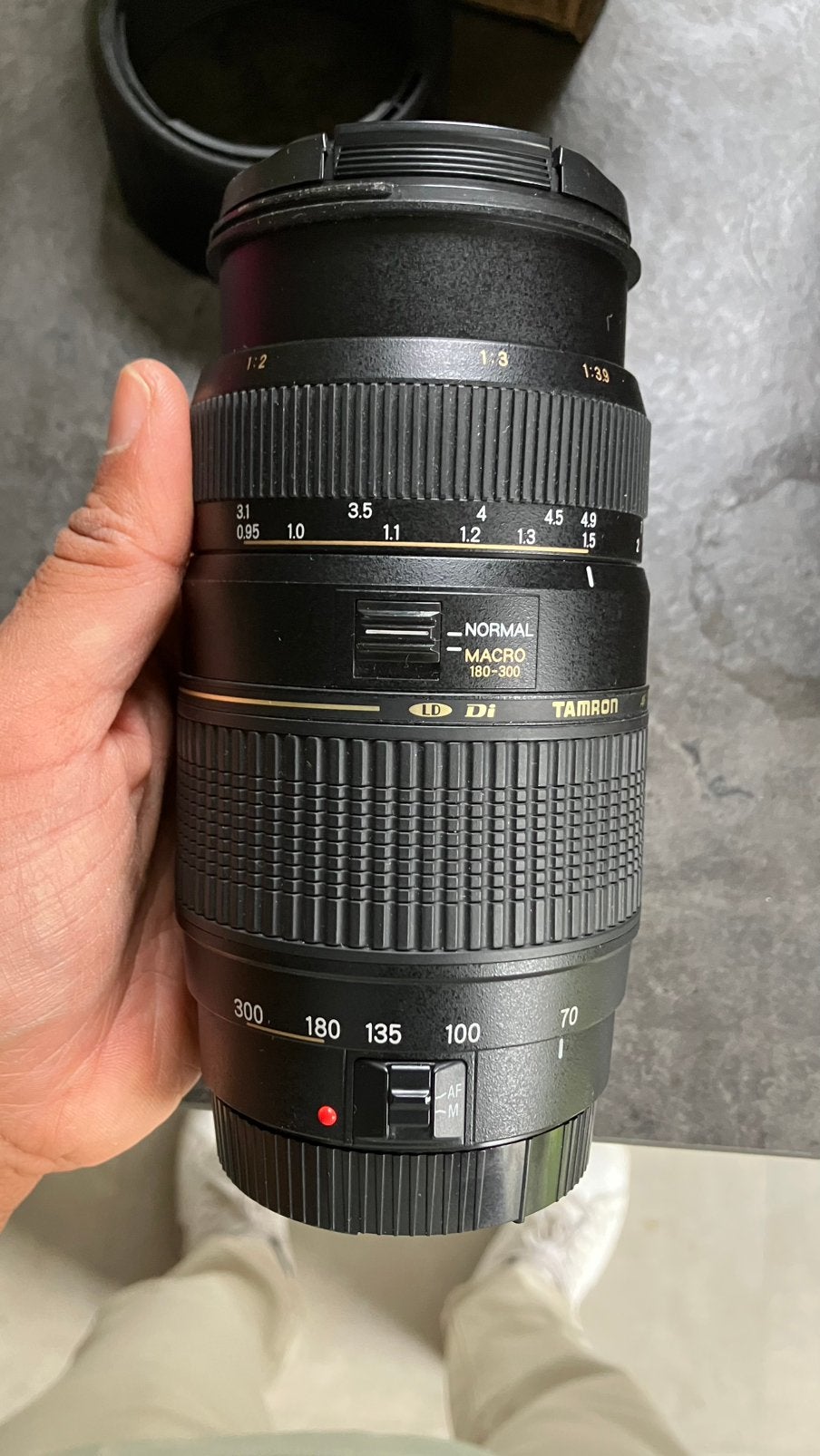 Tamron AF 70-300mm f/4-5.6 Di LD Macro voor Canon, Ophalen of Verzenden, Zo goed als nieuw, Telelens