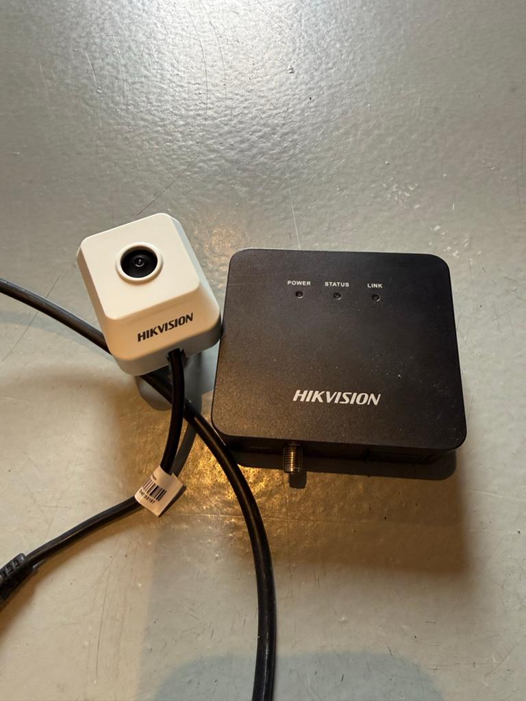 Hikvision DS-2CD6425G1-20 Netwerkcamera 3.7mm, Ophalen of Verzenden, Gebruikt