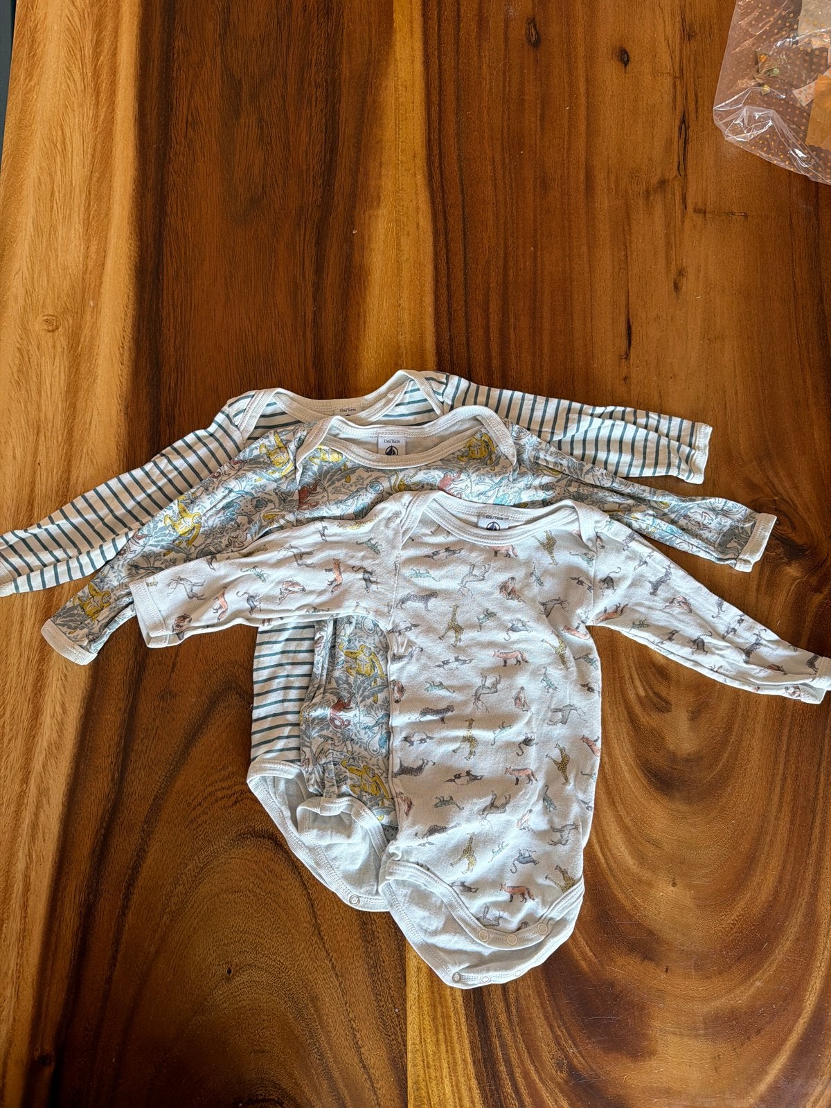 Set van 3 rompertjes - petit bateau - maat 74, Kinderen en Baby's, Ophalen of Verzenden, Gebruikt, Jongetje of Meisje, Nacht- of Onderkleding