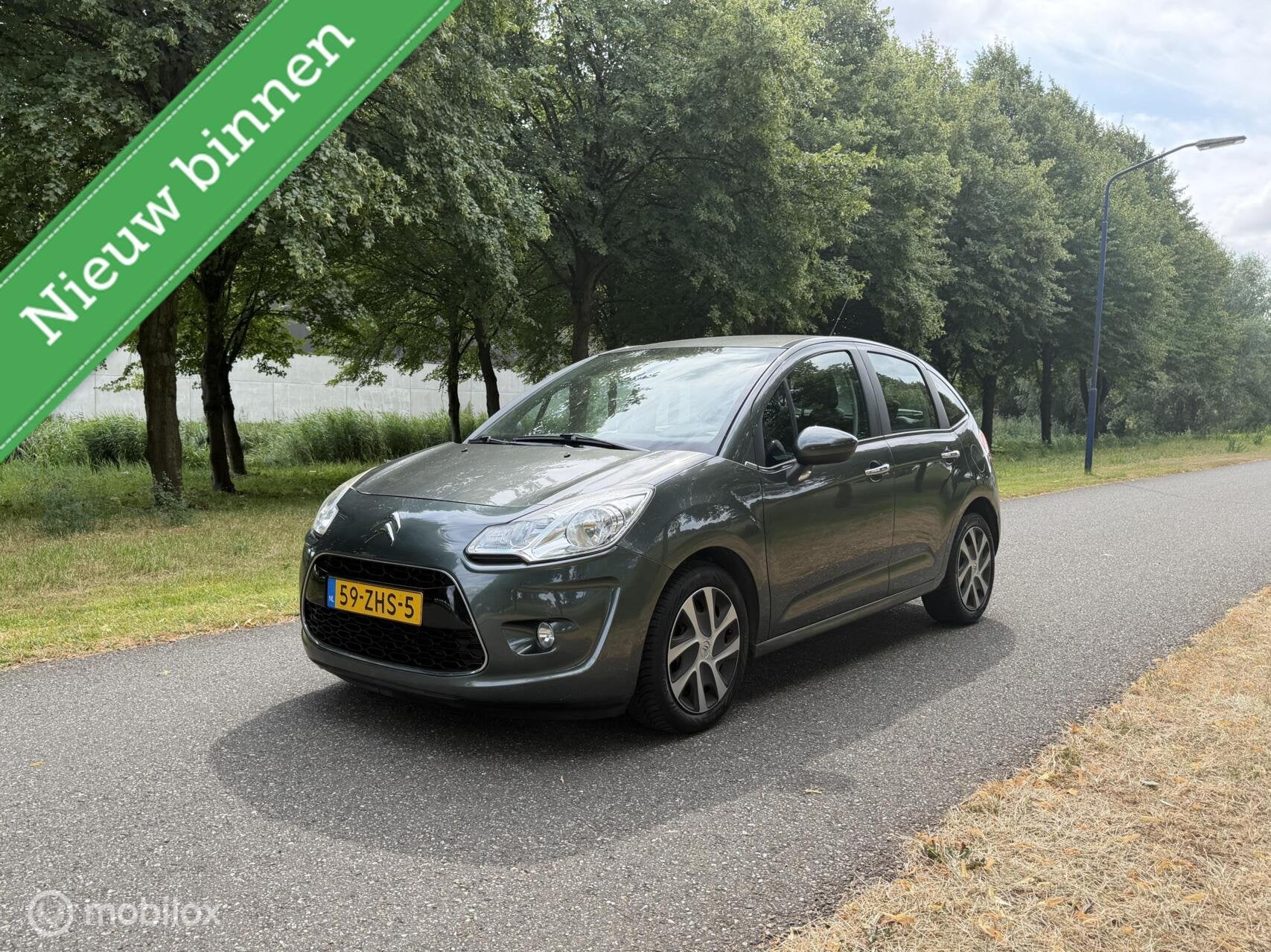 Citroen C3 1.2 VTi Coll. Light*PARKEERSENSOR*CRUISE*APK 3/27, Auto's, Citroën, Voorwielaandrijving, Euro 5, 1199 cc, 82 pk