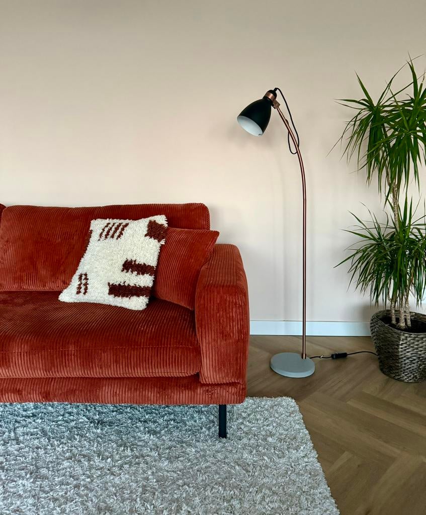 It’s about RoMi vloerlamp design koper/zwart dimbaar LED, Ophalen, Gebruikt, Modern, industrieel, Metaal