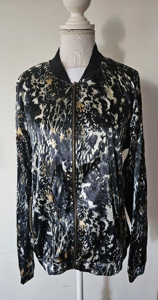 Bomberjack van RV Revelation, zwart gedessineerd, maat L, Kleding | Dames, Jassen | Zomer, Overige kleuren, Maat 42/44 (L), Ophalen of Verzenden