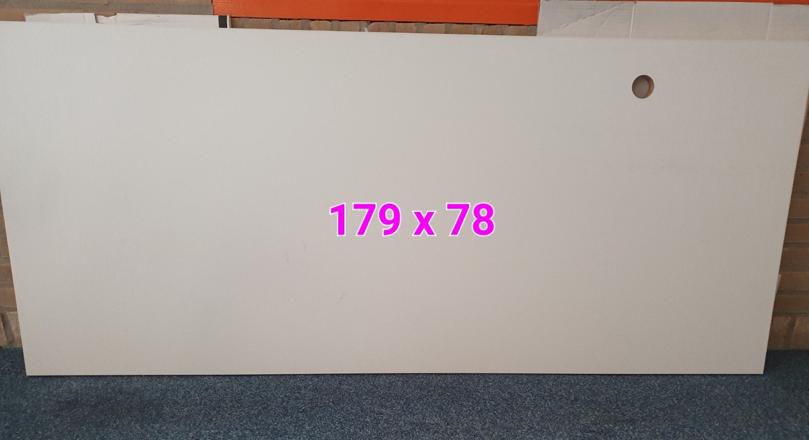 computertafel /bureau tafel , met gat vd snoeren eventueel., Ophalen, 50 tot 100 cm, Zo goed als nieuw, 150 tot 200 cm