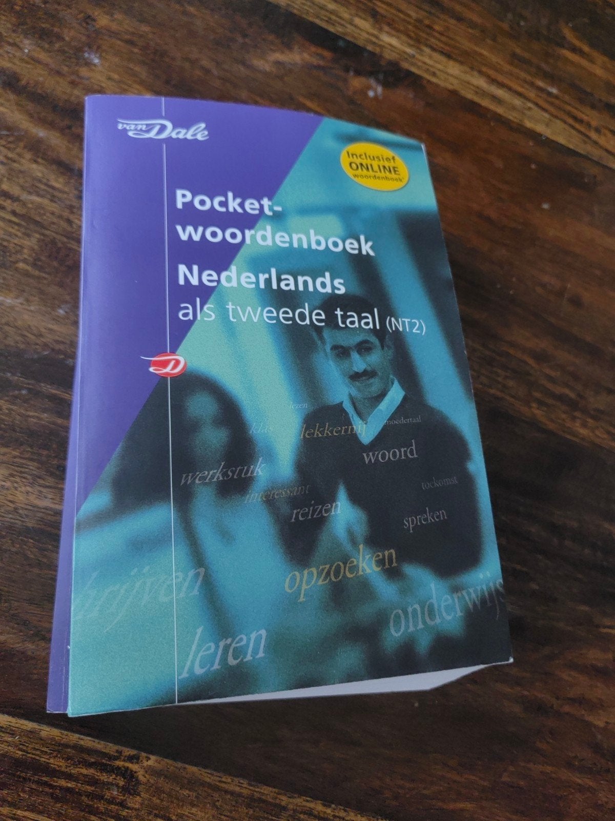 Van Dale nt2 examen Pocketwoordenboek Nederlands als tweede, Boeken, Nederlands, Ophalen of Verzenden, Zo goed als nieuw, Van Dale