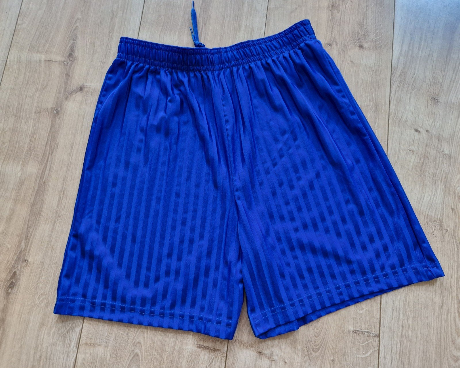 Nieuw Marks and Spencer sportbroekje maat 11-12 valt ruim), Ophalen of Verzenden, Nieuw, M&S, Broek