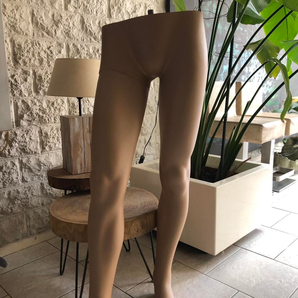 Benen / onderstel mannequin - GRATIS af te halen., Kleding | Dames, Overige kleuren, Overige maten, Gedragen, Legging