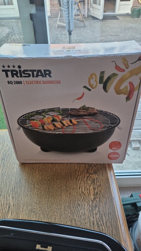 Elektrische BBQ, Ophalen, Nieuw, Tristar