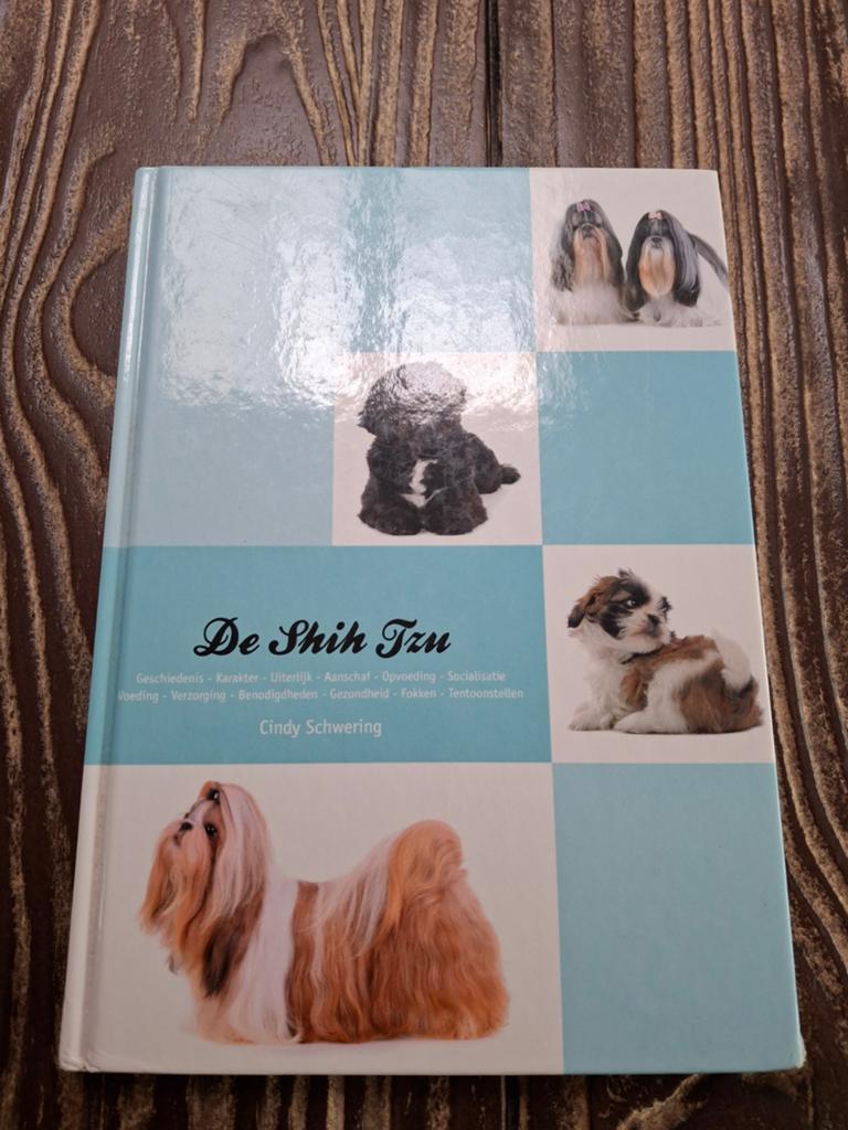 De Shih Tzu - Cindy Schwering (Hondenboek), Ophalen of Verzenden, Gelezen, Honden, Cindy Schwering