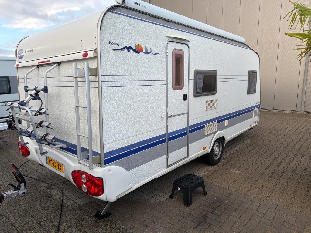 Hobby De Luxe 500 KFME Stapelbedden, frans bed, Dwars-stapelbed, Hobby, Bedrijf, Treinzit