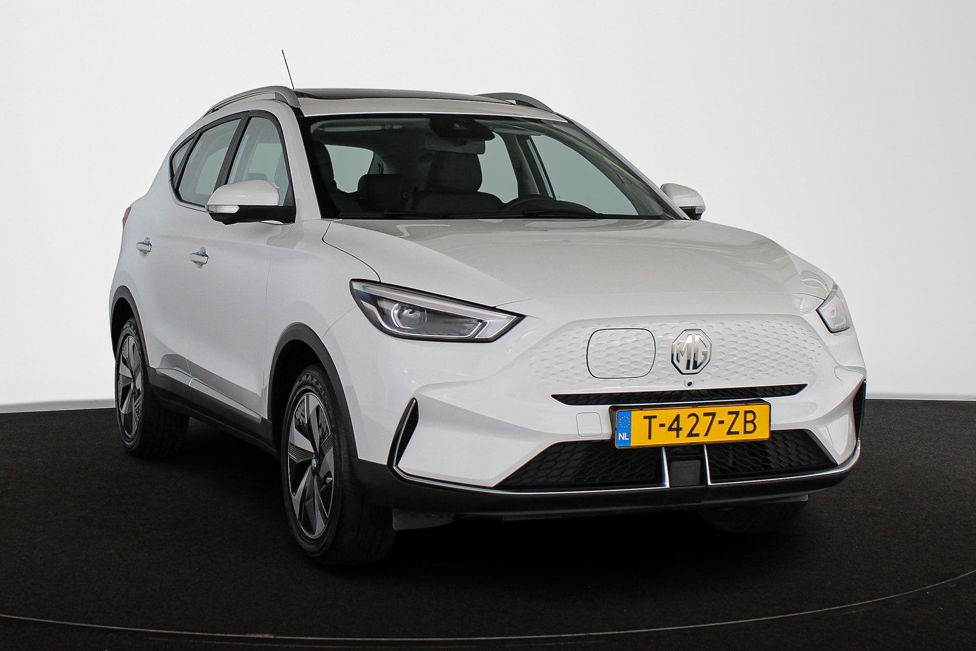 MG MG ZS EV EV Standard Range Luxury 50 kWh Panoramadak Trek, Auto's, MG, Gebruikt, ZS, Wit, Origineel Nederlands