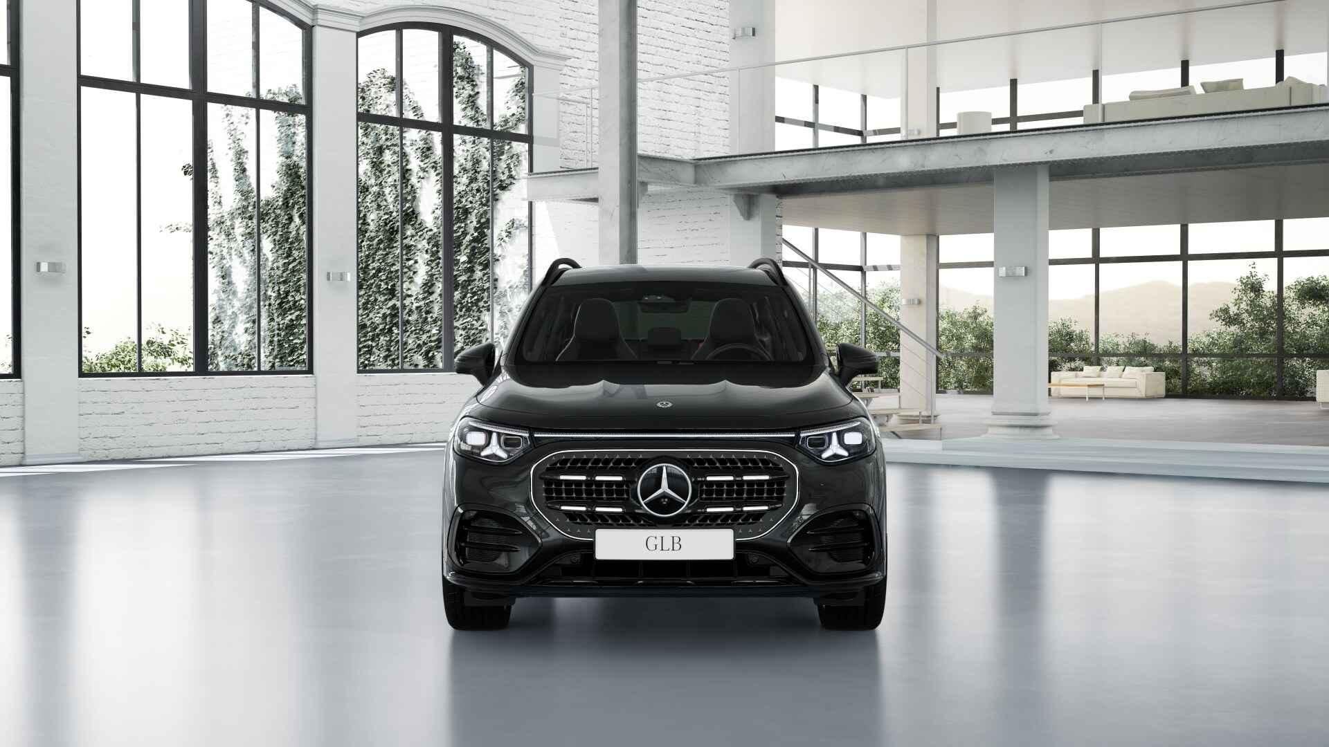 Mercedes-Benz GLB-Klasse 180 Business Solution AMG | AMG-lin, Auto's, Mercedes-Benz, 136 pk, 4 cilinders, Zwart, Bedrijf