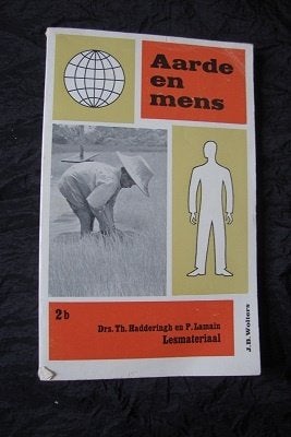 AARDE EN MENS drs Th Hadderingh en P Lamain 2b, Ophalen of Verzenden, Gelezen