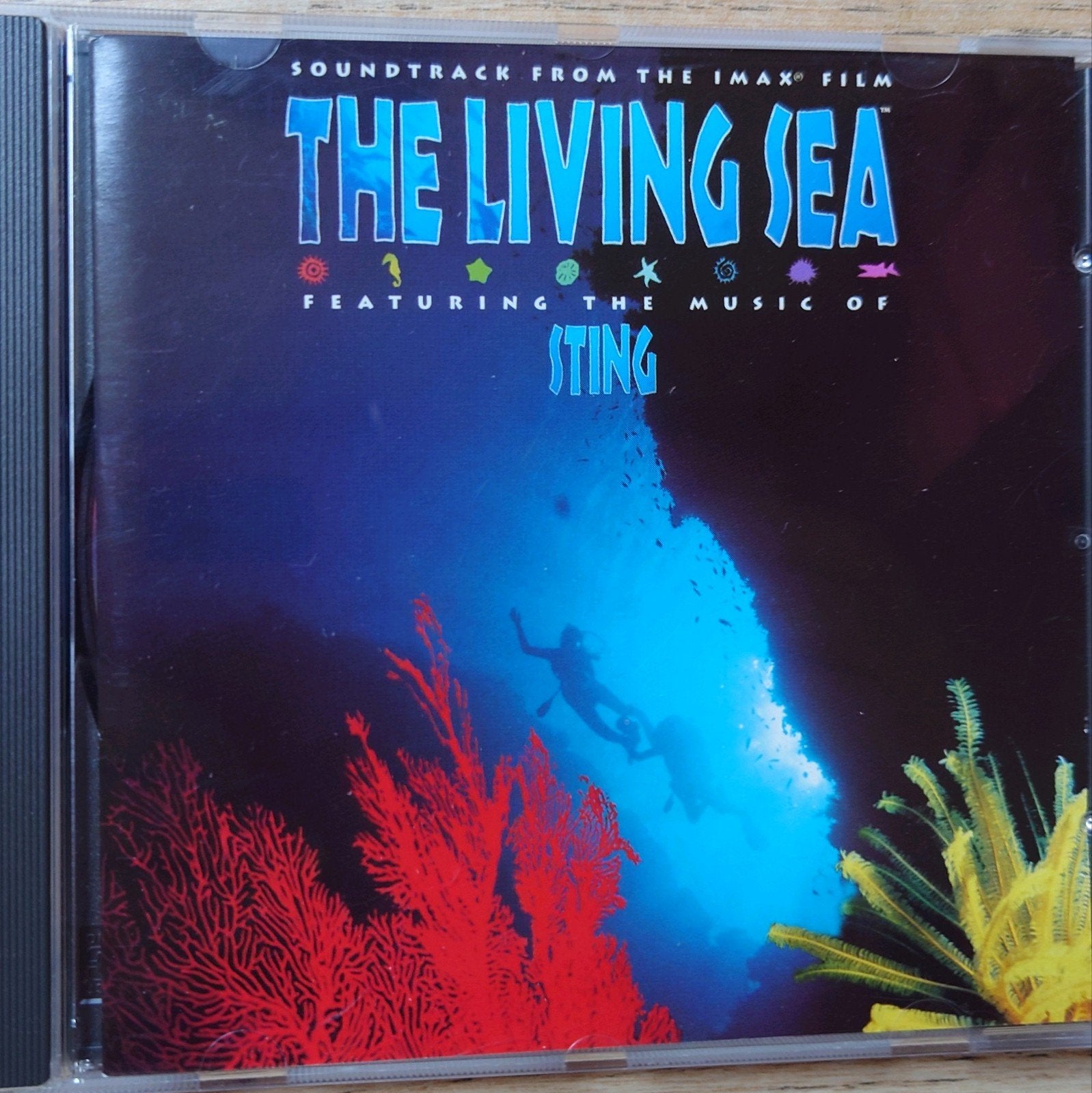 The Living Sea soundtrack by Sting 1995 A&M, Cd's en Dvd's, Gebruikt, Soundtrack, Inclusief doosje, Ophalen of Verzenden