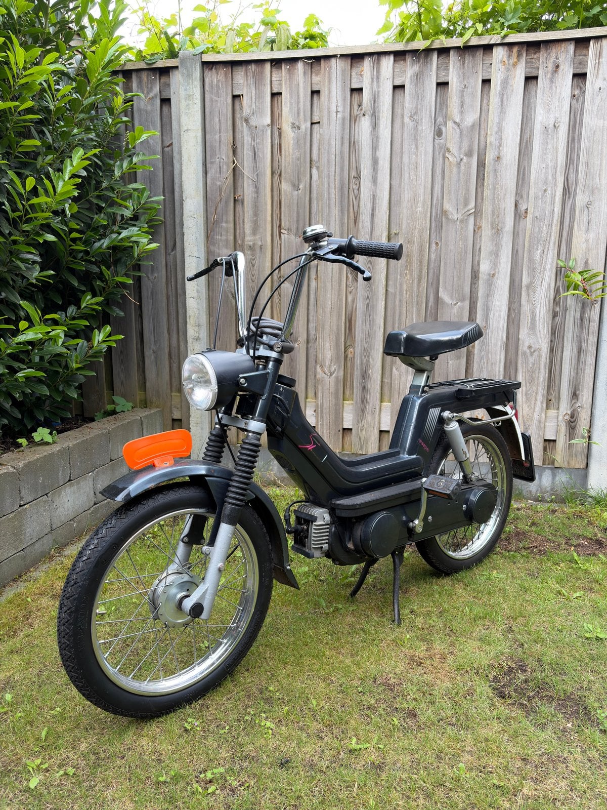 Vespa Si snorfiets, Ophalen, Zo goed als nieuw
