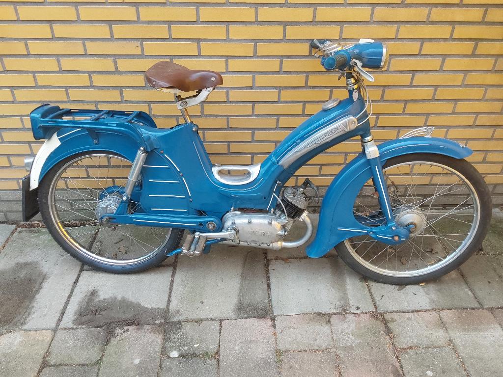 Victoria brommer Vicky M51 voor restauratie met kenteken., Maximaal 45 km/u, 2 versnellingen, Ophalen, 48 cc