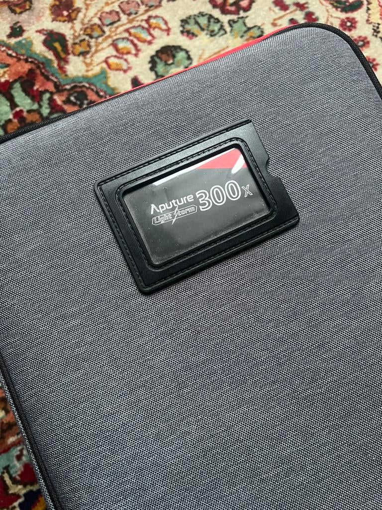 Aputure ls 300x, Ophalen of Verzenden, Zo goed als nieuw, Video