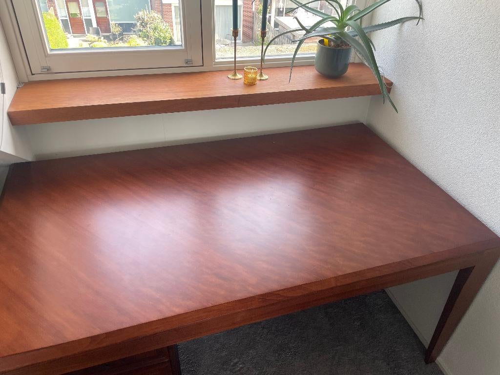 Eettafel of bureau van kersenhout, Huis en Inrichting, Ophalen, 50 tot 100 cm, Zo goed als nieuw, Vijf personen of meer