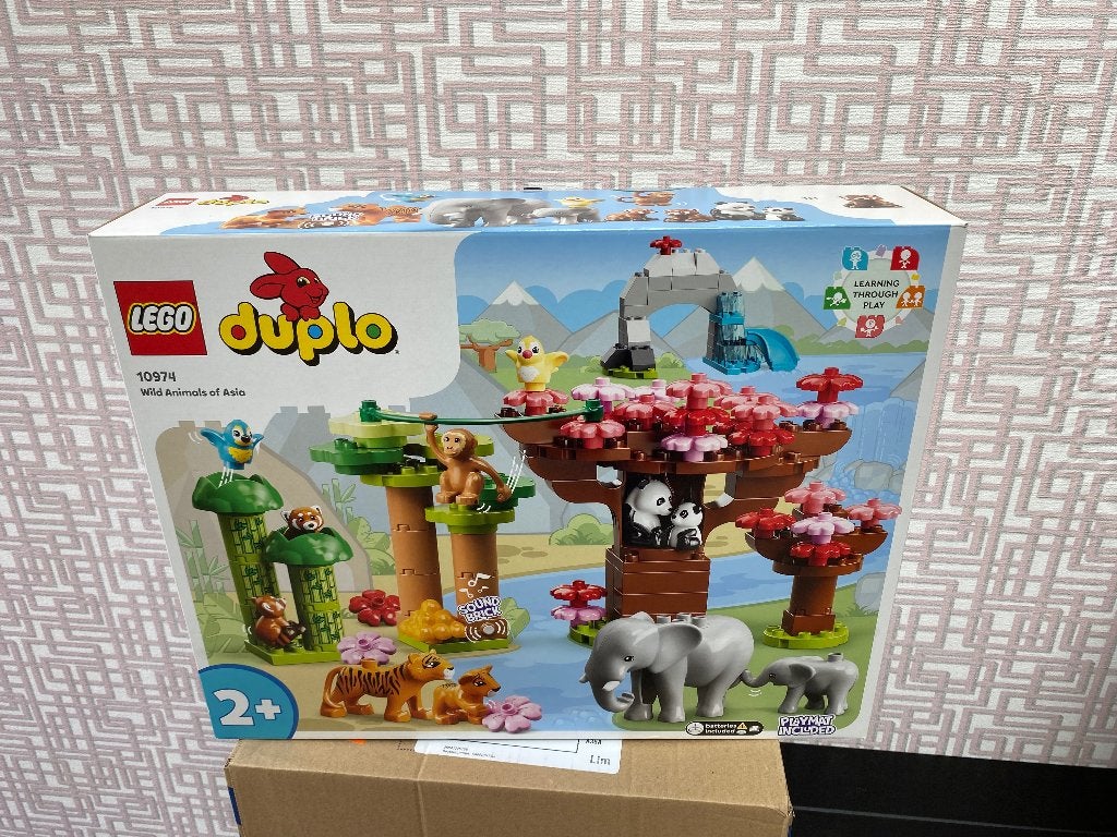 Lego Duplo 10974 Wild Animals of Asia, Ophalen, Zo goed als nieuw, Duplo, Compleet